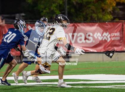 Thumbnail 2 in Valor Christian vs Arapahoe (CHSAA 5A Final) photogallery.