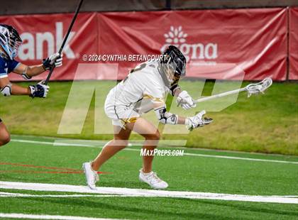 Thumbnail 2 in Valor Christian vs Arapahoe (CHSAA 5A Final) photogallery.