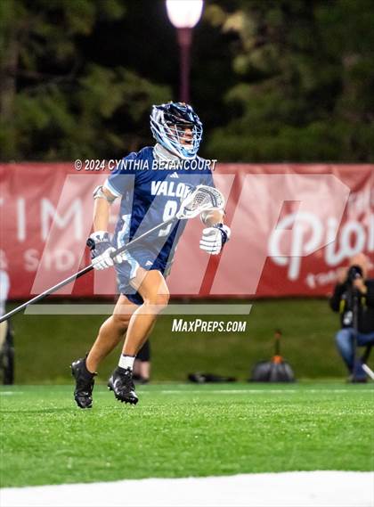 Thumbnail 1 in Valor Christian vs Arapahoe (CHSAA 5A Final) photogallery.