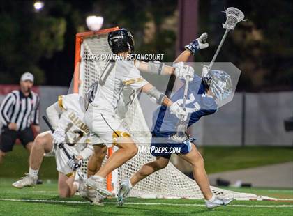 Thumbnail 1 in Valor Christian vs Arapahoe (CHSAA 5A Final) photogallery.