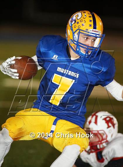 Thumbnail 1 in River Valley vs. Sahuarita (AIA D4 Semifinal) photogallery.