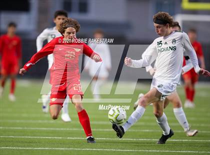 Thumbnail 2 in Waxahachie vs. Rockwall-Heath (UIL 6A Area Playoff) photogallery.