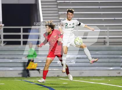 Thumbnail 2 in Waxahachie vs. Rockwall-Heath (UIL 6A Area Playoff) photogallery.