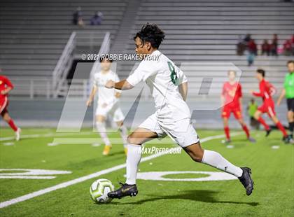 Thumbnail 2 in Waxahachie vs. Rockwall-Heath (UIL 6A Area Playoff) photogallery.