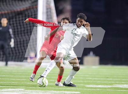 Thumbnail 1 in Waxahachie vs. Rockwall-Heath (UIL 6A Area Playoff) photogallery.