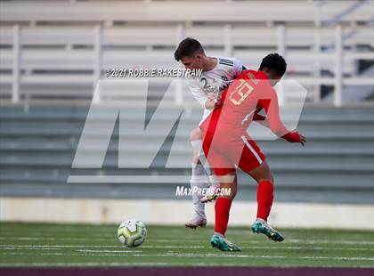 Thumbnail 2 in Waxahachie vs. Rockwall-Heath (UIL 6A Area Playoff) photogallery.