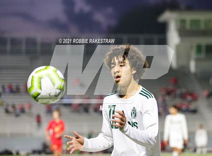 Thumbnail 2 in Waxahachie vs. Rockwall-Heath (UIL 6A Area Playoff) photogallery.