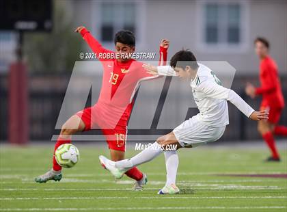 Thumbnail 1 in Waxahachie vs. Rockwall-Heath (UIL 6A Area Playoff) photogallery.