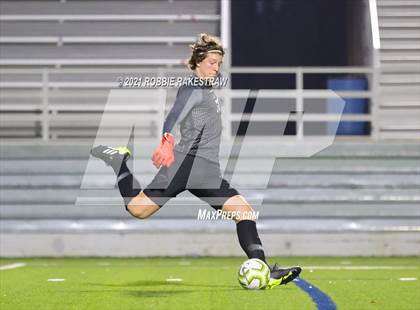 Thumbnail 1 in Waxahachie vs. Rockwall-Heath (UIL 6A Area Playoff) photogallery.