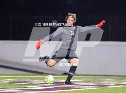 Thumbnail 3 in Waxahachie vs. Rockwall-Heath (UIL 6A Area Playoff) photogallery.