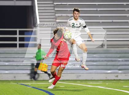 Thumbnail 1 in Waxahachie vs. Rockwall-Heath (UIL 6A Area Playoff) photogallery.