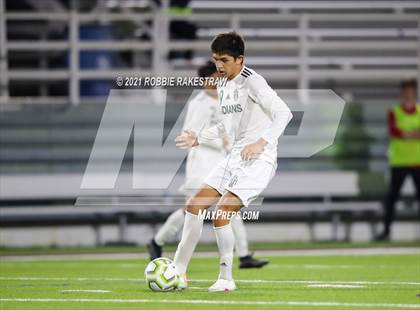 Thumbnail 1 in Waxahachie vs. Rockwall-Heath (UIL 6A Area Playoff) photogallery.