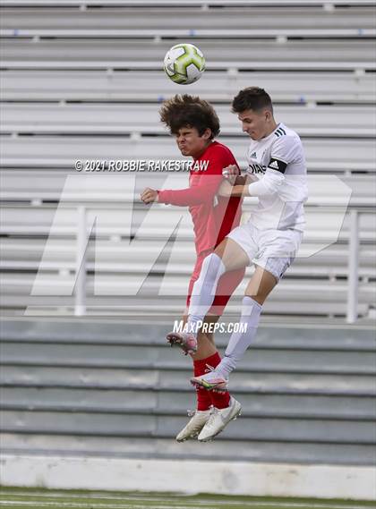 Thumbnail 2 in Waxahachie vs. Rockwall-Heath (UIL 6A Area Playoff) photogallery.