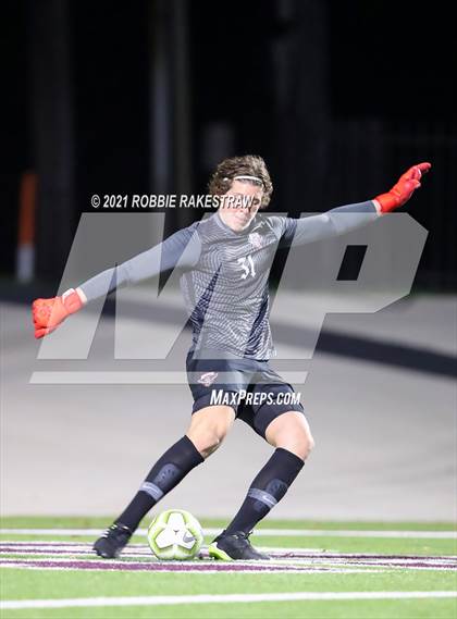 Thumbnail 3 in Waxahachie vs. Rockwall-Heath (UIL 6A Area Playoff) photogallery.