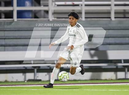 Thumbnail 3 in Waxahachie vs. Rockwall-Heath (UIL 6A Area Playoff) photogallery.