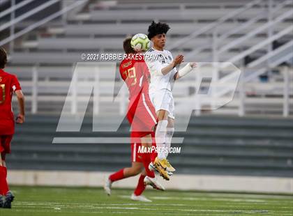 Thumbnail 1 in Waxahachie vs. Rockwall-Heath (UIL 6A Area Playoff) photogallery.