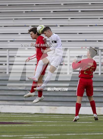 Thumbnail 1 in Waxahachie vs. Rockwall-Heath (UIL 6A Area Playoff) photogallery.
