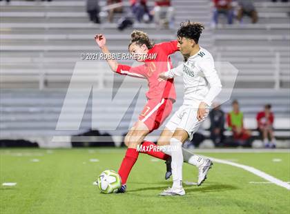 Thumbnail 2 in Waxahachie vs. Rockwall-Heath (UIL 6A Area Playoff) photogallery.