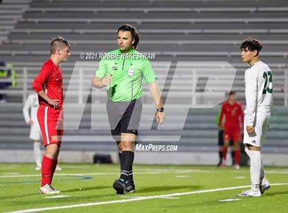 Thumbnail 2 in Waxahachie vs. Rockwall-Heath (UIL 6A Area Playoff) photogallery.