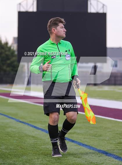 Thumbnail 3 in Waxahachie vs. Rockwall-Heath (UIL 6A Area Playoff) photogallery.