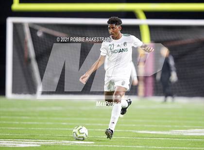 Thumbnail 1 in Waxahachie vs. Rockwall-Heath (UIL 6A Area Playoff) photogallery.
