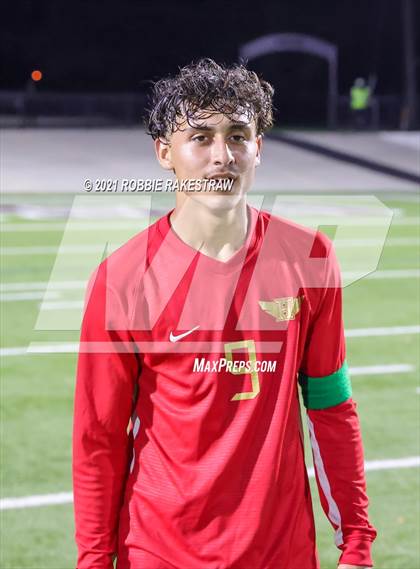 Thumbnail 1 in Waxahachie vs. Rockwall-Heath (UIL 6A Area Playoff) photogallery.