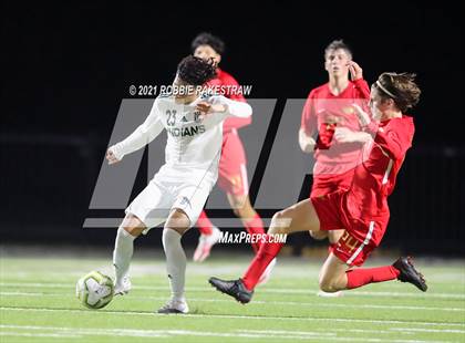 Thumbnail 3 in Waxahachie vs. Rockwall-Heath (UIL 6A Area Playoff) photogallery.