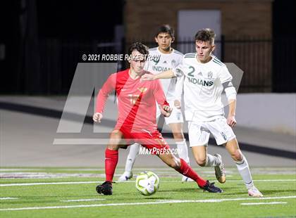 Thumbnail 1 in Waxahachie vs. Rockwall-Heath (UIL 6A Area Playoff) photogallery.