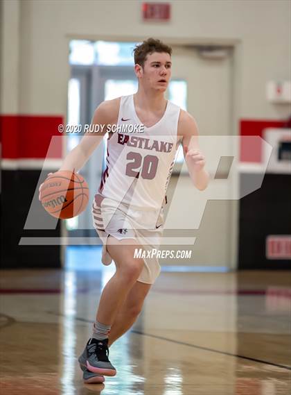 Thumbnail 2 in Bonita Vista vs Eastlake (Torrey Pines Holiday Classic) photogallery.