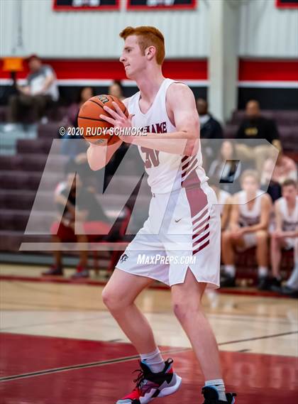 Thumbnail 1 in Bonita Vista vs Eastlake (Torrey Pines Holiday Classic) photogallery.