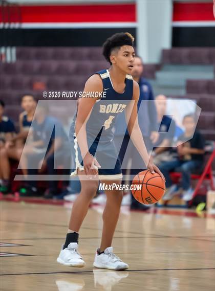 Thumbnail 2 in Bonita Vista vs Eastlake (Torrey Pines Holiday Classic) photogallery.