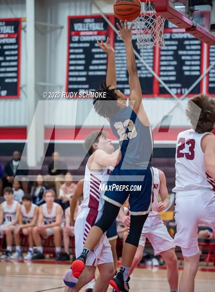 Thumbnail 3 in Bonita Vista vs Eastlake (Torrey Pines Holiday Classic) photogallery.