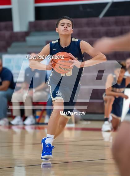 Thumbnail 1 in Bonita Vista vs Eastlake (Torrey Pines Holiday Classic) photogallery.