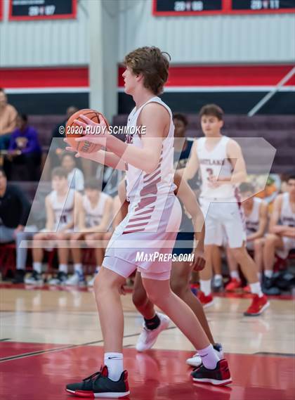 Thumbnail 2 in Bonita Vista vs Eastlake (Torrey Pines Holiday Classic) photogallery.