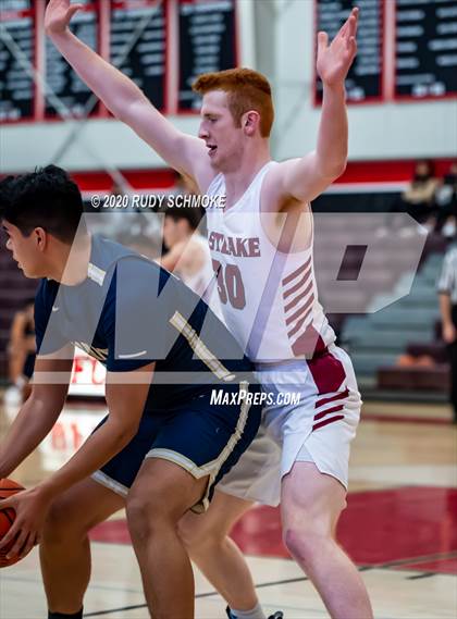 Thumbnail 3 in Bonita Vista vs Eastlake (Torrey Pines Holiday Classic) photogallery.