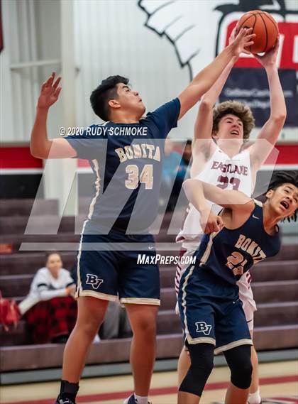 Thumbnail 3 in Bonita Vista vs Eastlake (Torrey Pines Holiday Classic) photogallery.
