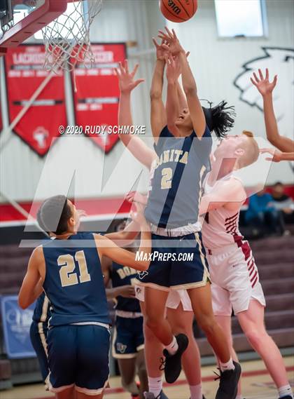 Thumbnail 1 in Bonita Vista vs Eastlake (Torrey Pines Holiday Classic) photogallery.