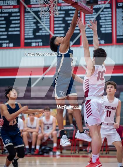 Thumbnail 1 in Bonita Vista vs Eastlake (Torrey Pines Holiday Classic) photogallery.