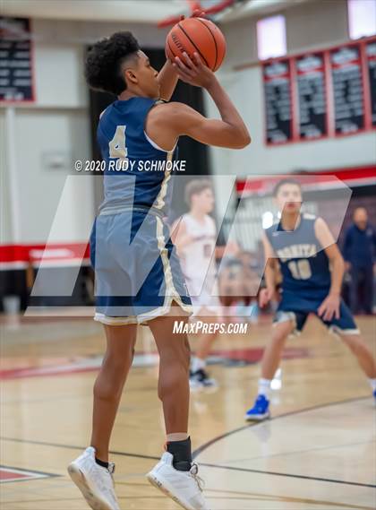 Thumbnail 3 in Bonita Vista vs Eastlake (Torrey Pines Holiday Classic) photogallery.