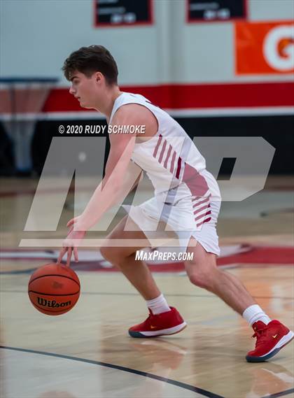 Thumbnail 2 in Bonita Vista vs Eastlake (Torrey Pines Holiday Classic) photogallery.
