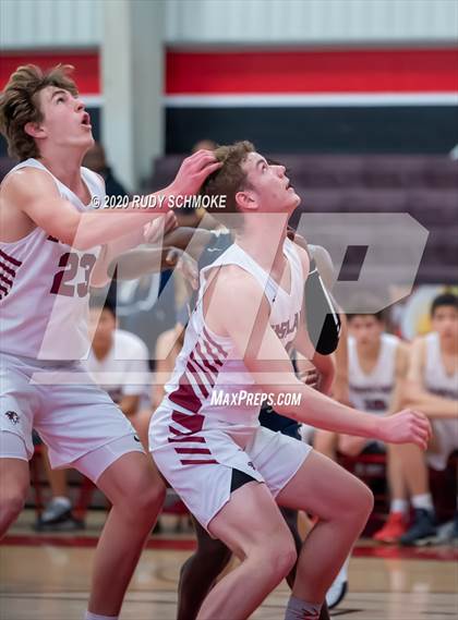 Thumbnail 3 in Bonita Vista vs Eastlake (Torrey Pines Holiday Classic) photogallery.