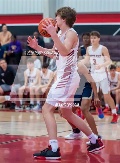 Thumbnail 1 in Bonita Vista vs Eastlake (Torrey Pines Holiday Classic) photogallery.