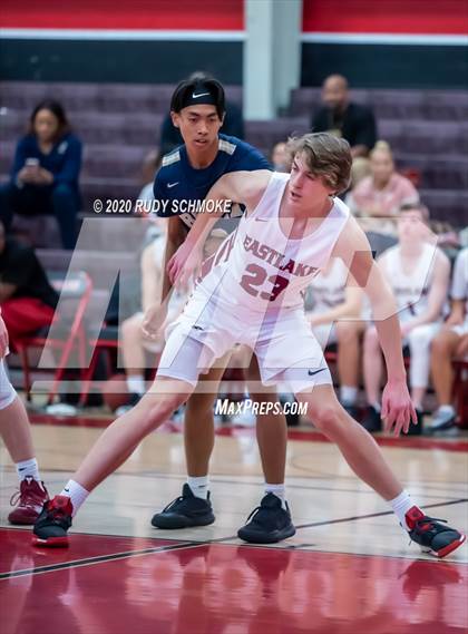 Thumbnail 2 in Bonita Vista vs Eastlake (Torrey Pines Holiday Classic) photogallery.