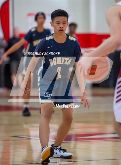 Thumbnail 3 in Bonita Vista vs Eastlake (Torrey Pines Holiday Classic) photogallery.