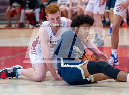 Thumbnail 1 in Bonita Vista vs Eastlake (Torrey Pines Holiday Classic) photogallery.