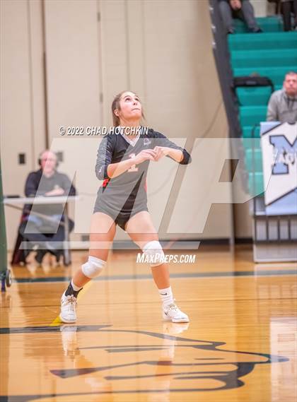 Thumbnail 3 in Le Roy vs Midlakes (NYSPHSAA C1/C2 State Qualifier Crossover) photogallery.