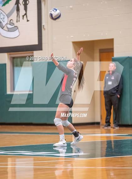 Thumbnail 3 in Le Roy vs Midlakes (NYSPHSAA C1/C2 State Qualifier Crossover) photogallery.