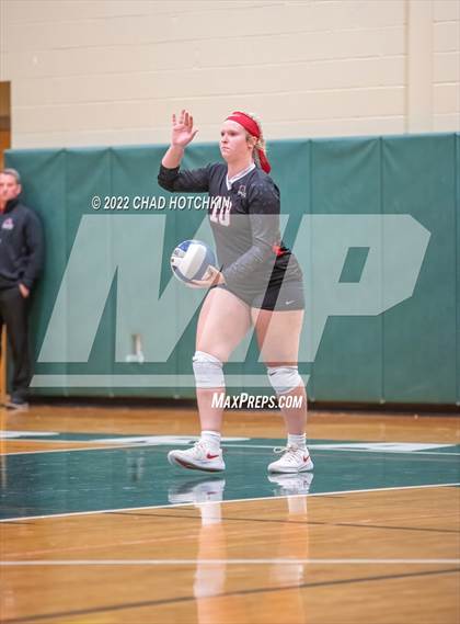 Thumbnail 3 in Le Roy vs Midlakes (NYSPHSAA C1/C2 State Qualifier Crossover) photogallery.