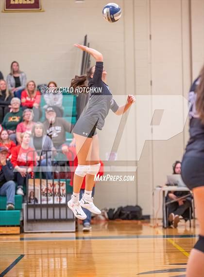 Thumbnail 1 in Le Roy vs Midlakes (NYSPHSAA C1/C2 State Qualifier Crossover) photogallery.