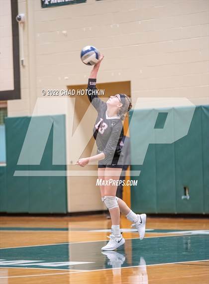 Thumbnail 1 in Le Roy vs Midlakes (NYSPHSAA C1/C2 State Qualifier Crossover) photogallery.